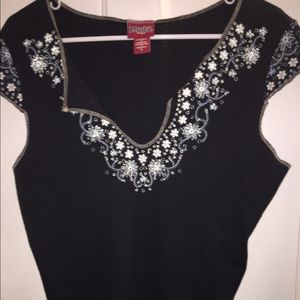 Women’s black top with beading xl